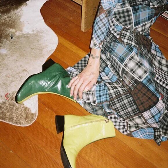 Lisa Says Gah Green and Yellow Heeled Boots - Picture 3 of 8